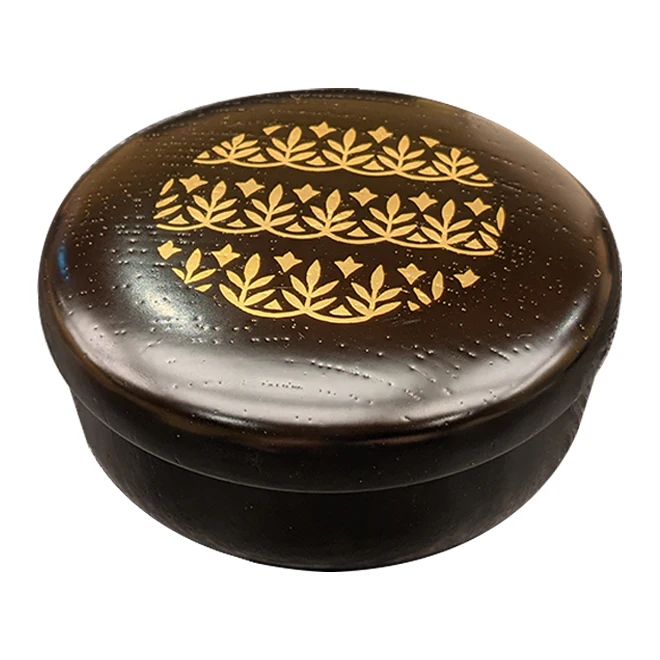 Japanese mini candy jars as souvenirs for the aristocratic banquet