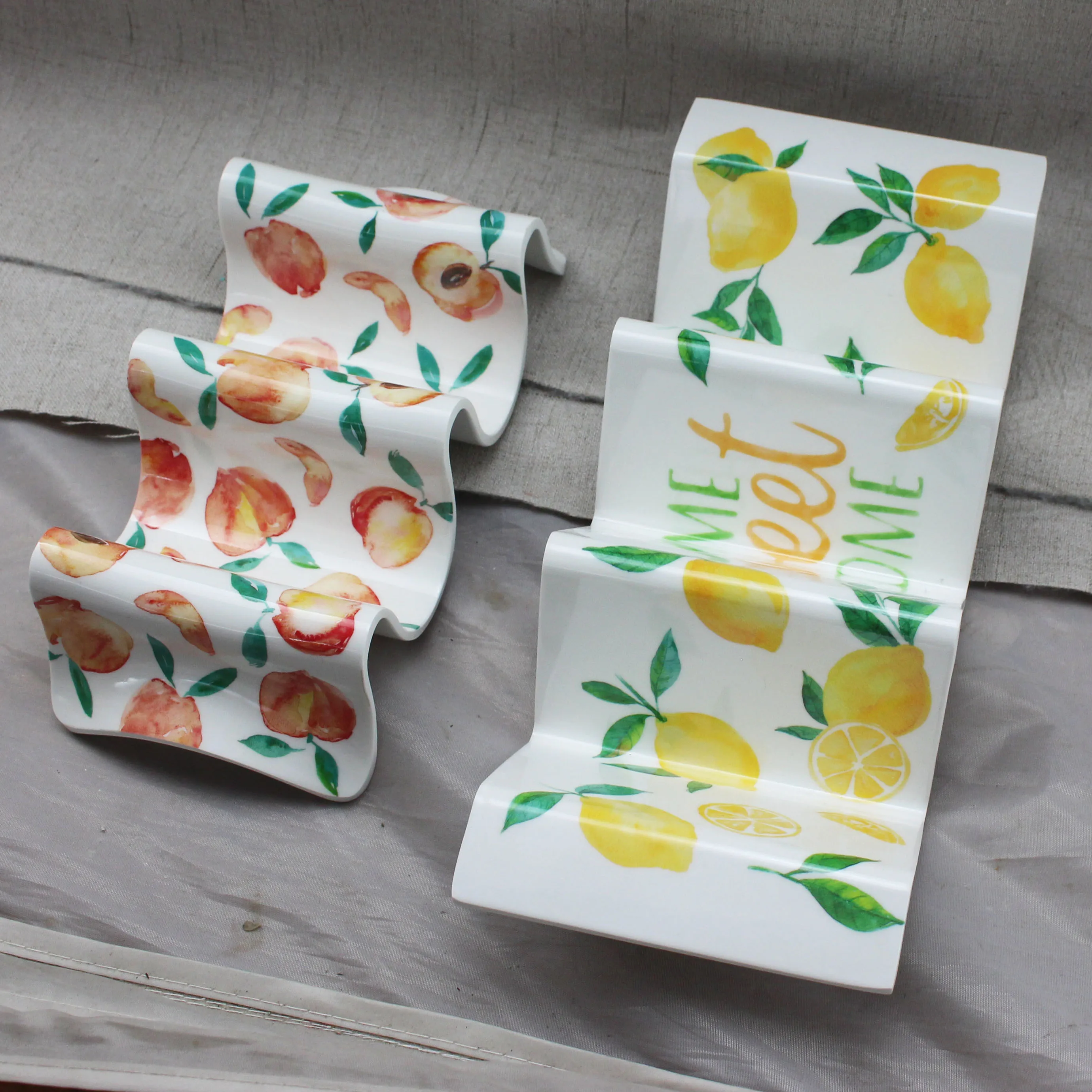 Оптовая продажа Небьющийся многоразовый цветной Меламиновый пластиковый держатель taco