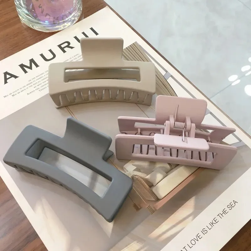 good quality PC material matte claw clips rectangle 10.5cm claw clip big hair claw clip for women