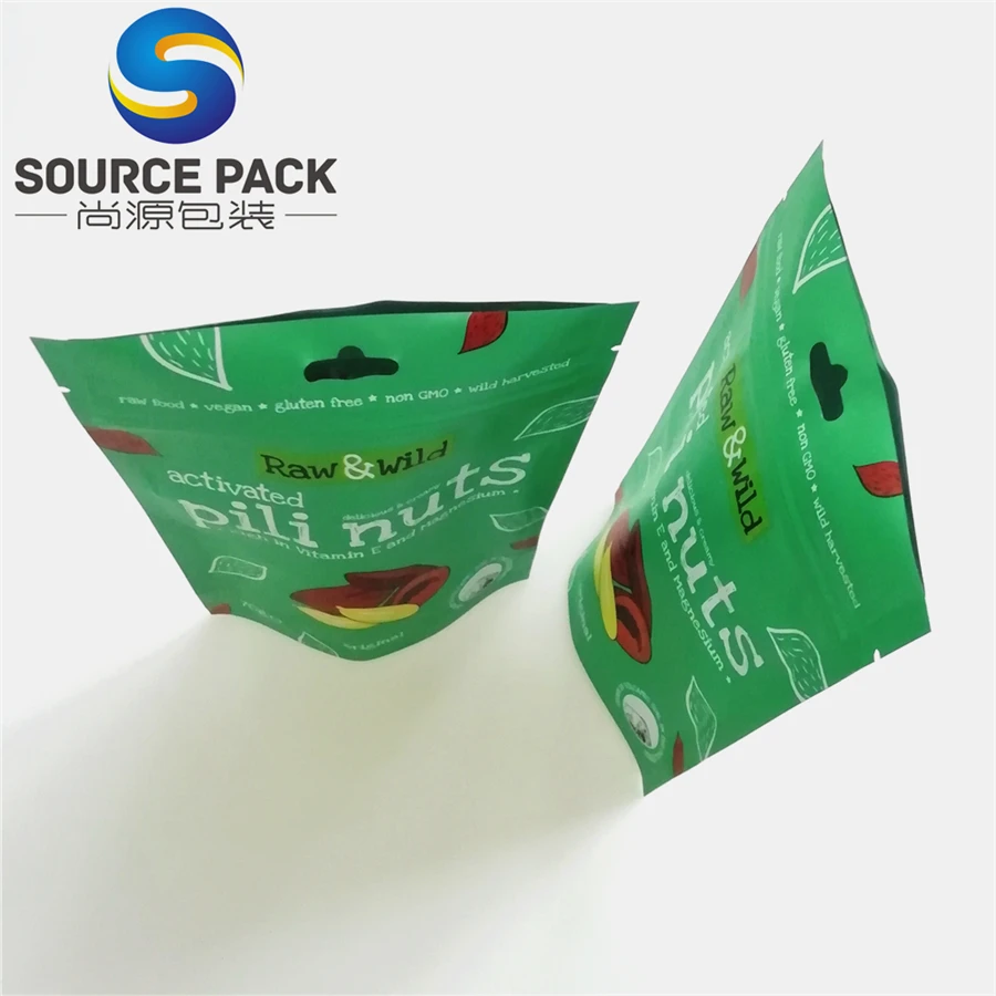  Теплоизолирующийся майлар Ziplock Золотая фольга Персонализированная с нашим логотипом Gummies bear