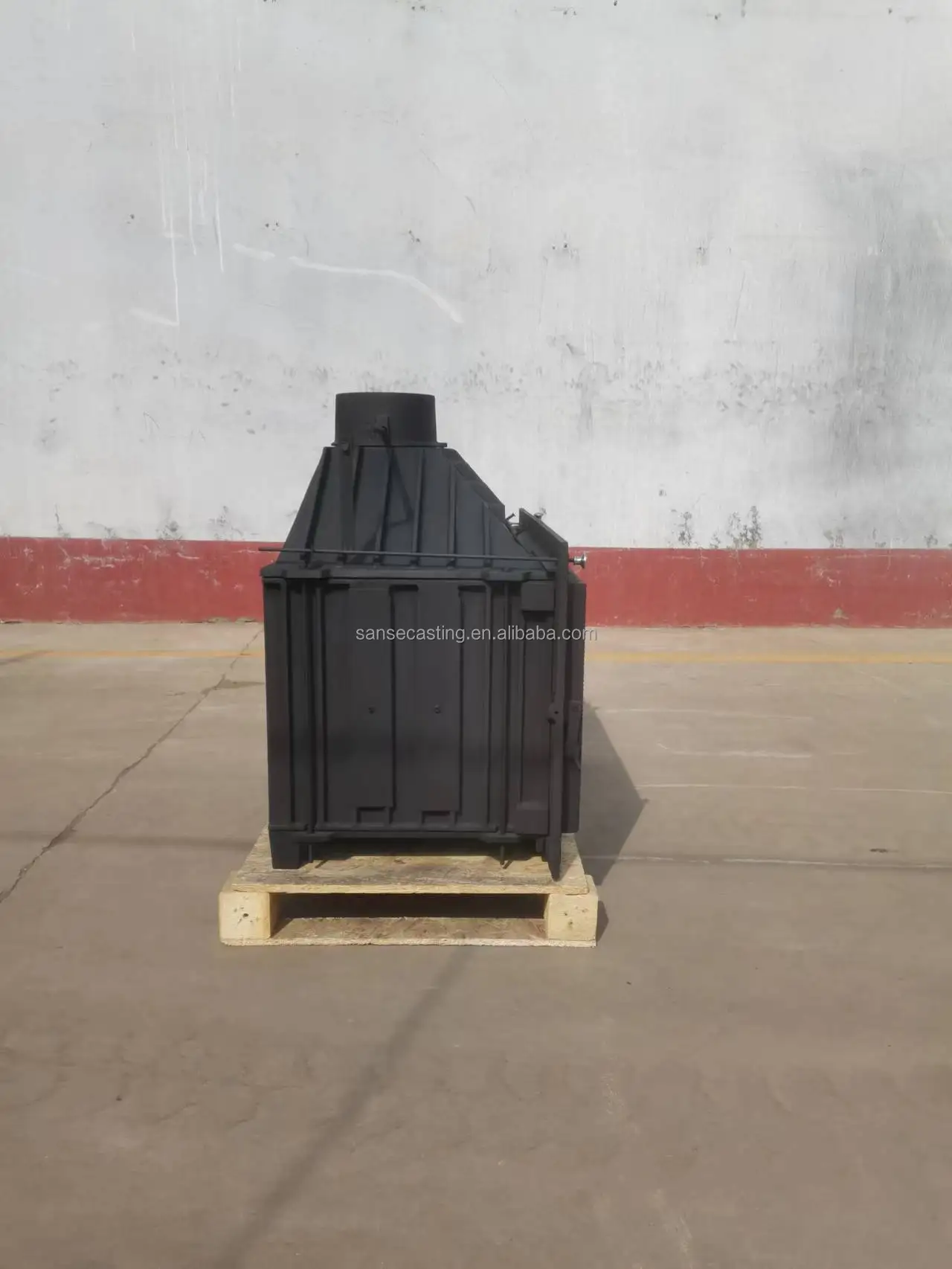 China Factory Direct Hot Selling Cast Iron Wood Burning Heating Fireplace (BSC326)