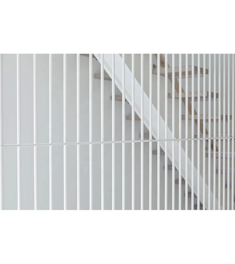 Central Beam Wooden Stair Fence Indoor Staircase Machines Style New Product Loft Staircase For Home Renovation