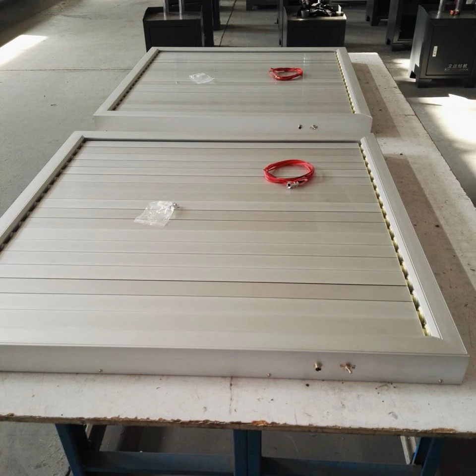 Рекламный вращающийся мобильный рекламный щит