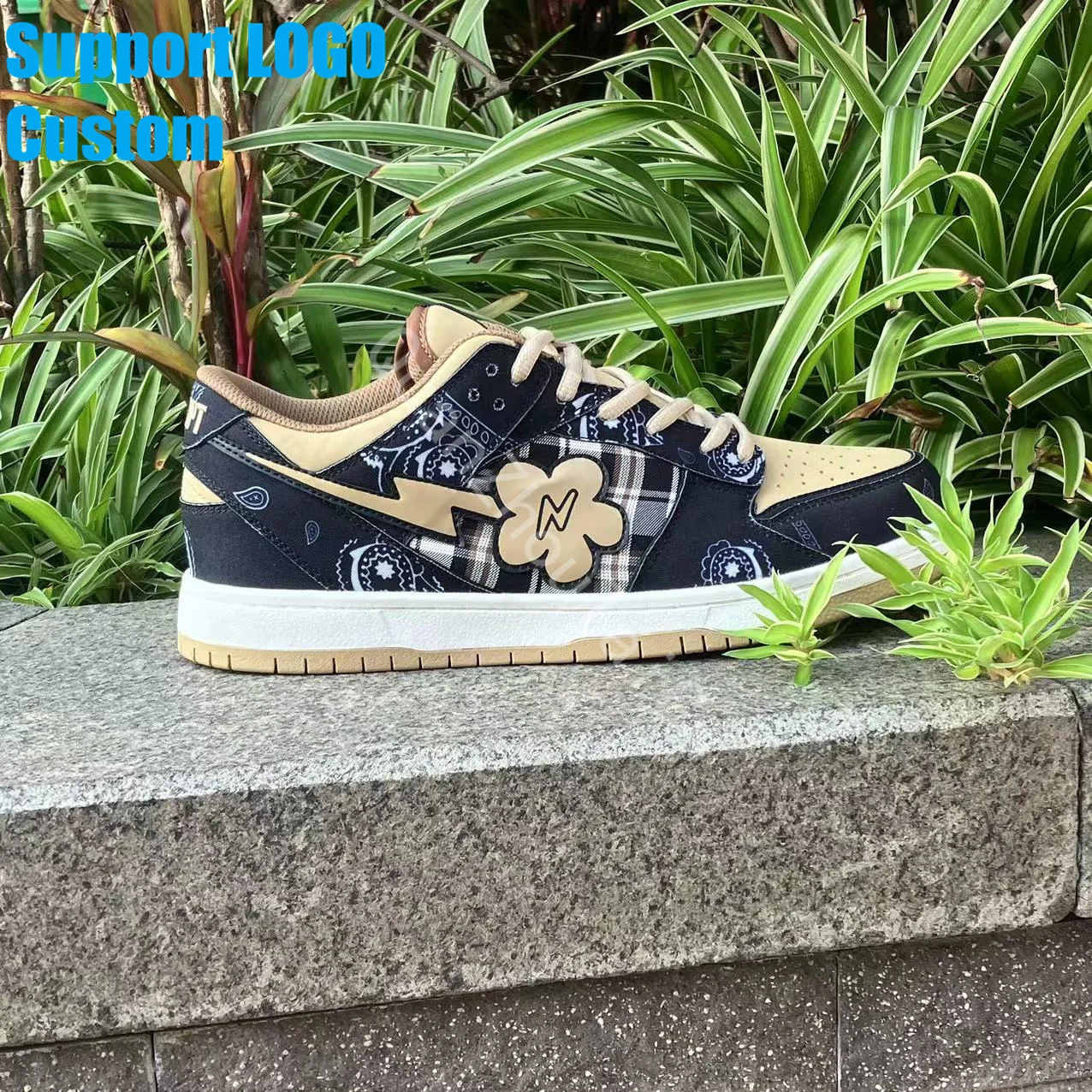 Factory Hot Sale Can Wholesale Customized High Quality Patent Leather Fashion Breathable Classic Comfortable Sneakers