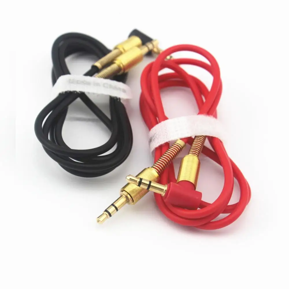 Высокое качество низкая цена 90 градусов 3,5 мм мужчин и мужчин AUX кабель с защиты металла Весна