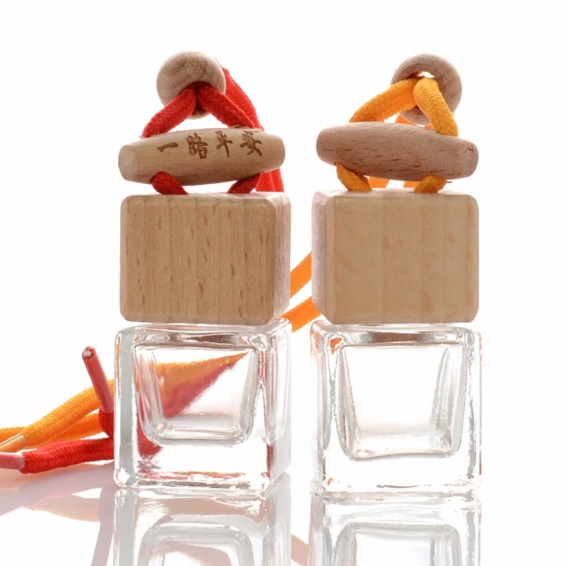 Square Shape cute Car air fresher Bottles Pendant wooden cap 8ml aromatherapy oil car perfume glass bottle with hanging rope
