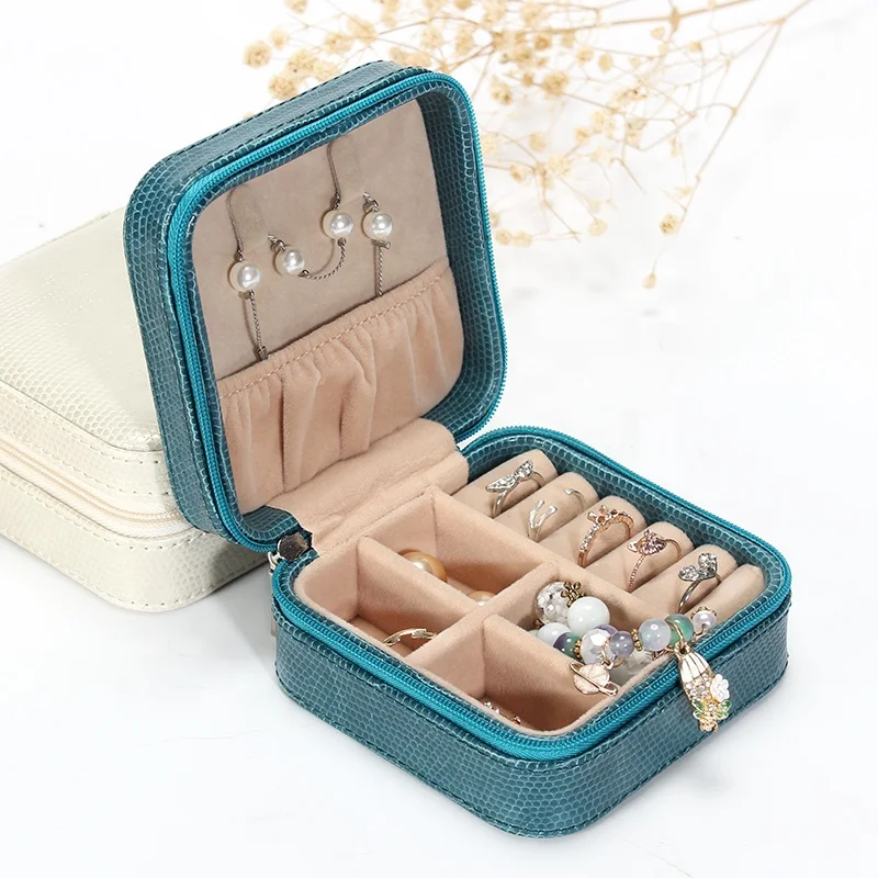 
Custom design color and size small portable travel zipper Leather jewelry case 