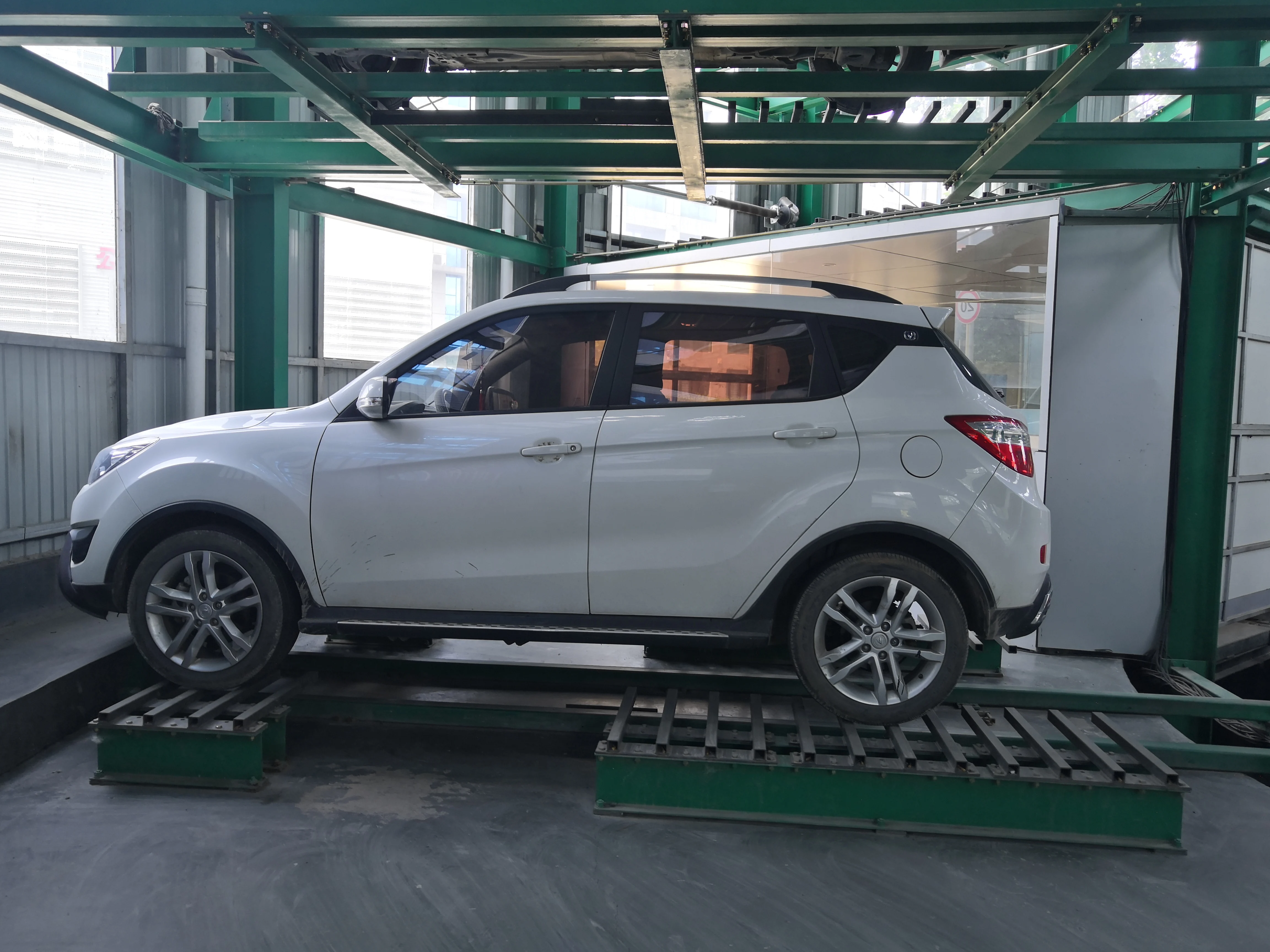  Круговой тип полностью автоматическая башенная система парковки дизайн гаража подъемник