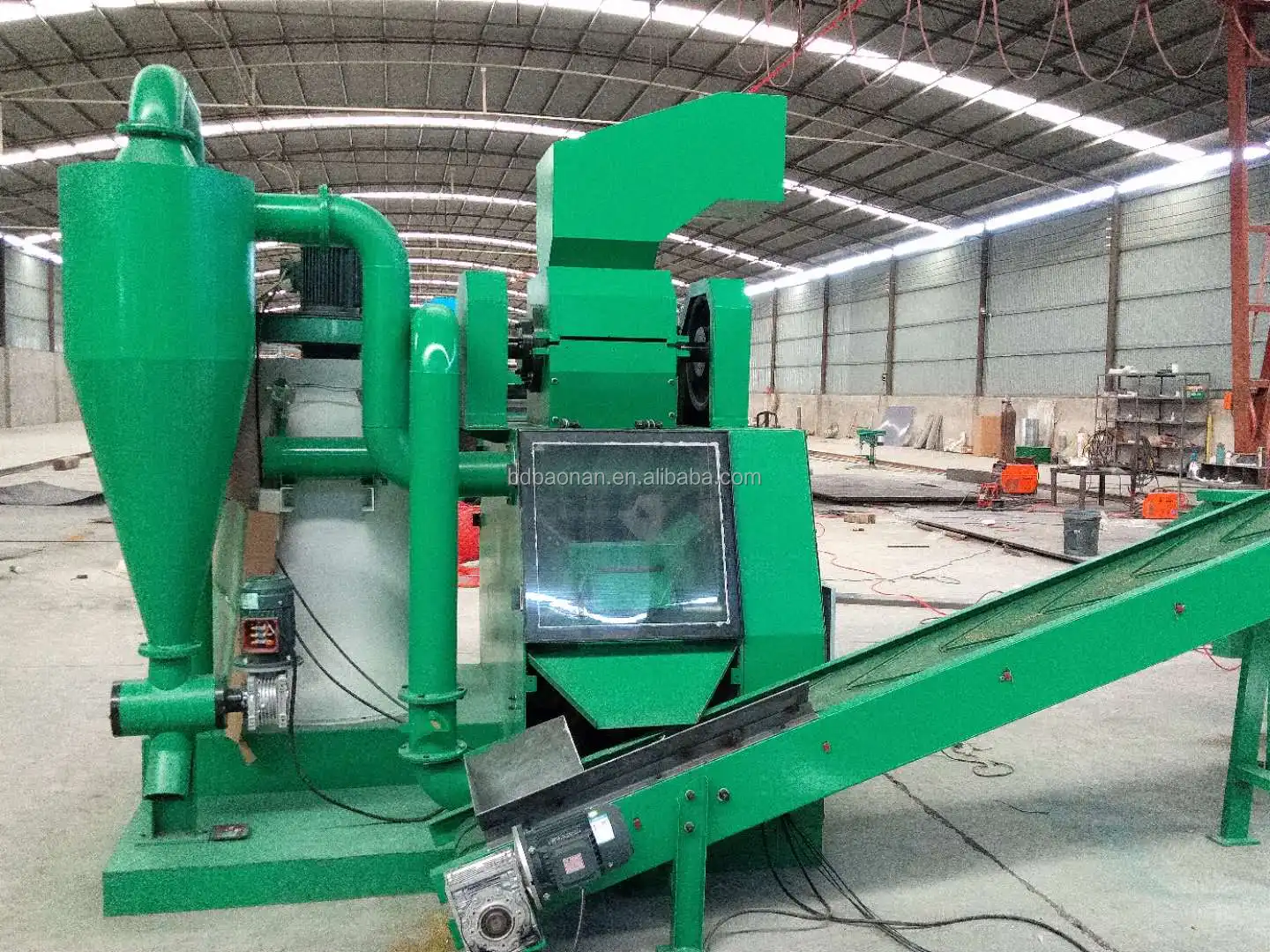 Mini cable granulator copper and plastic separator machine PCB granulatorfor sale