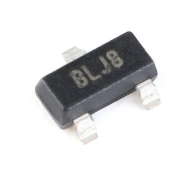 SOT23-3 2.5V-5.5V TC1047AVNBTR Screen Printing BLOB Electric Pressure Converter Sensor De Temperatura Temperature Sensor
