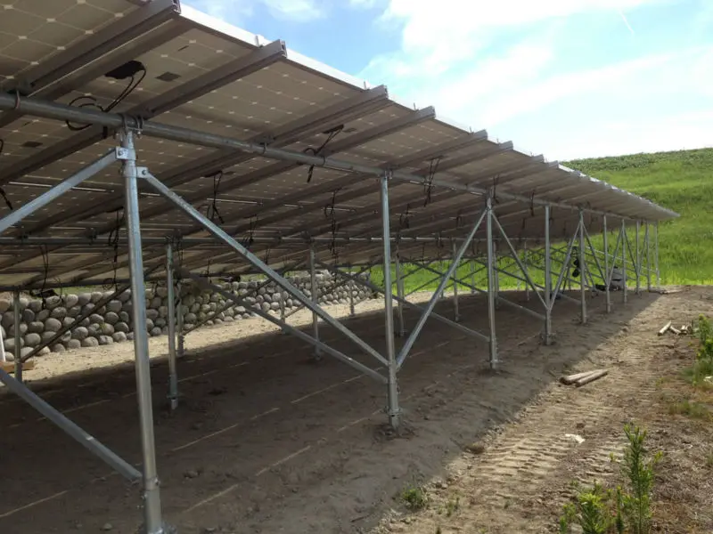 UISOLAR простая установка бетонный заземляющий винт протаранный столб PV-панель солнечных систем для наземных