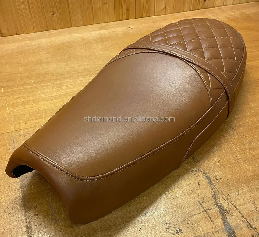 customs triumph bonnie seat Cushion/Triumphbike scramber900/1200XE saddles/old school leather Seat/T120 motorcycle bike  selle