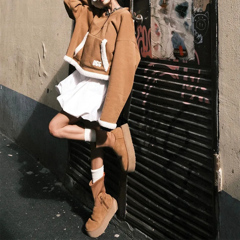 Женские зимние сапоги на молнии