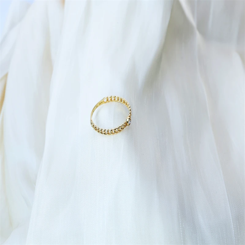 Factory-Customized 18K Gold Plated White Diamond Ring Classic Style GIA Certified for Engagement or Wedding IGI Certificate