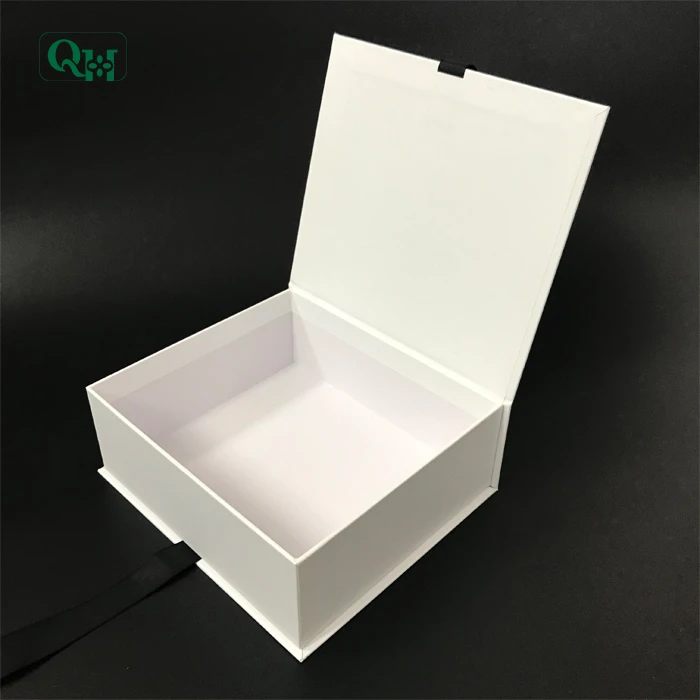 
Custom made hot packaging gift box for beach flip slipper 