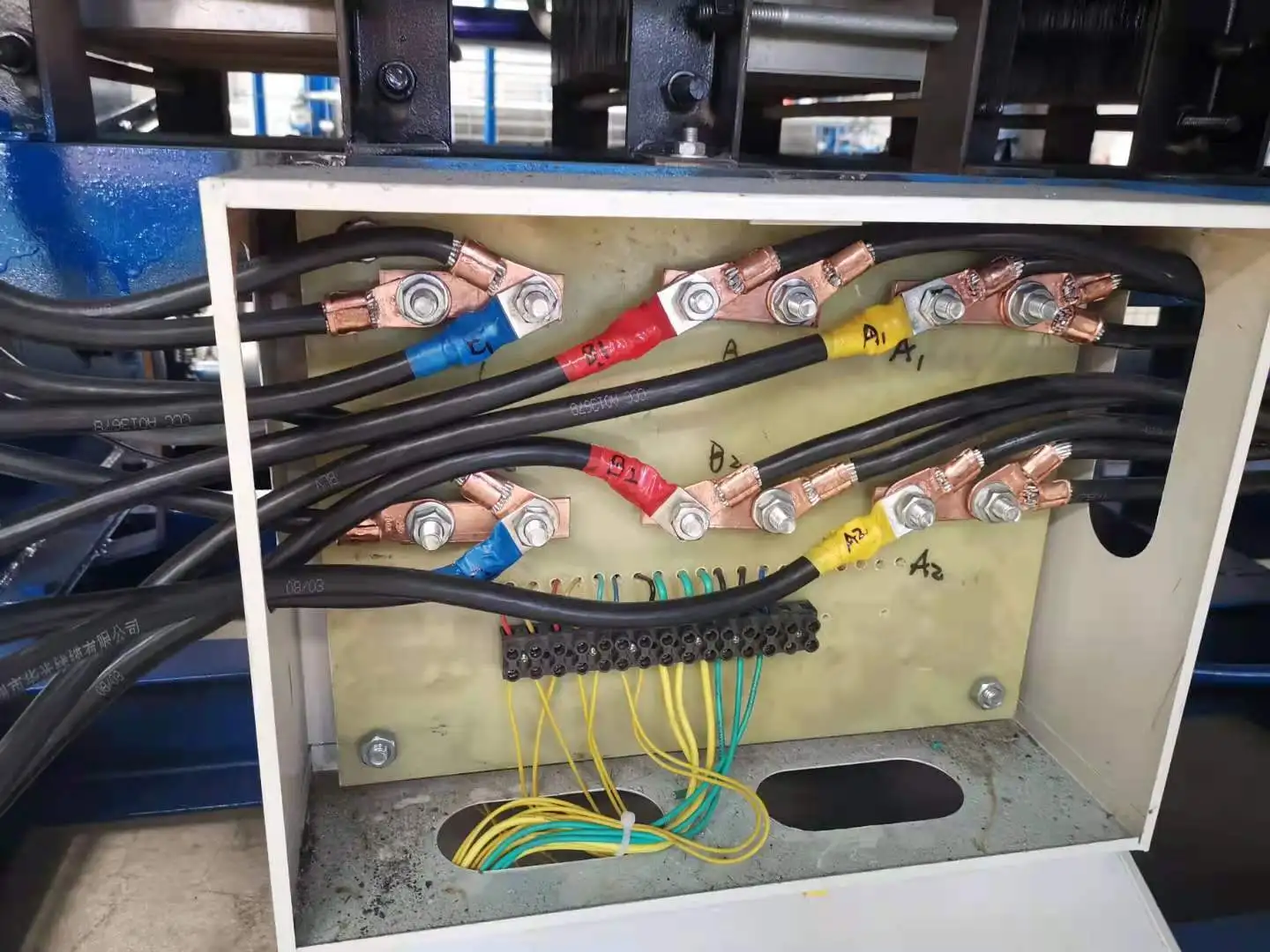 Полностью автоматическая сварная сетчатая машина индийского рынка
