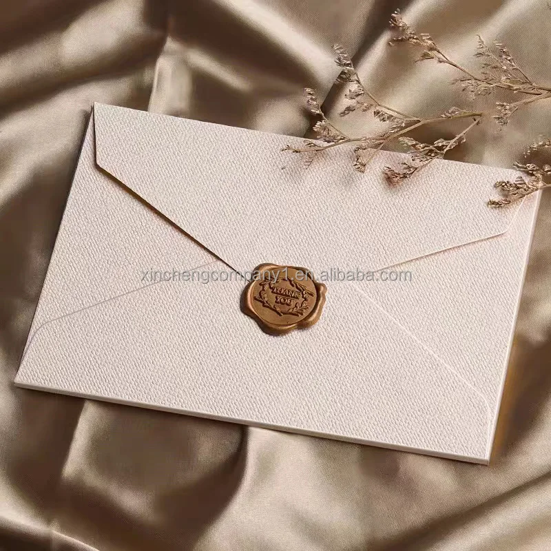 Custom Gold Foil logo design paper cardboard wedding invitation gift card velvet envelope