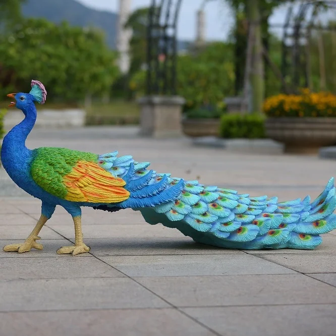 Guangzhou Nanchi Factory Price Handmade Animal Statue Realistic Fiberglass Life Size Peacock Statue