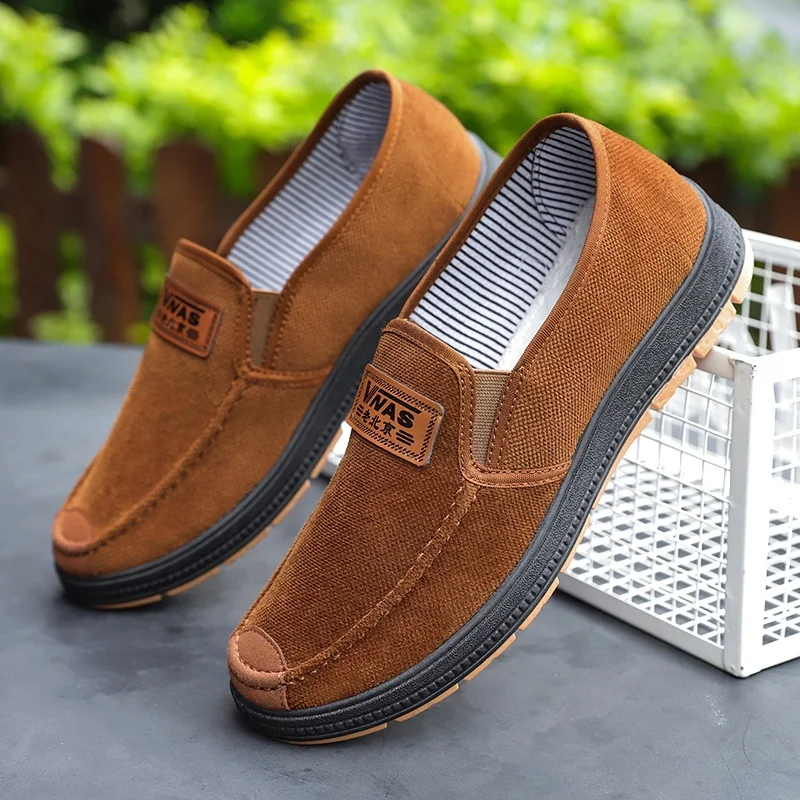 
2020 spring new cloth young all match shoes spikes shoes running track and field soccer sole casual men shoes 