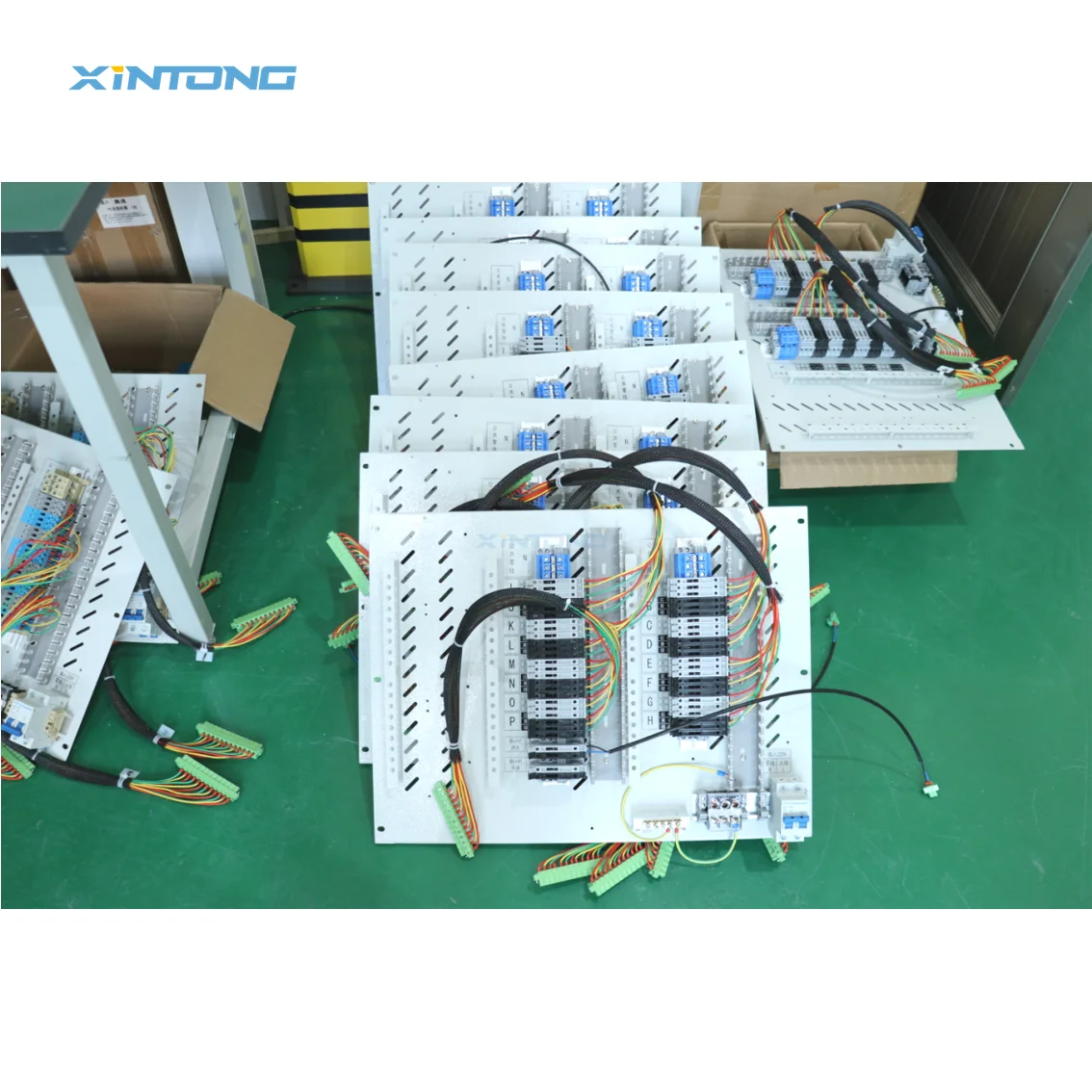 Контроллер движения для односторонней дороги Xintong 5