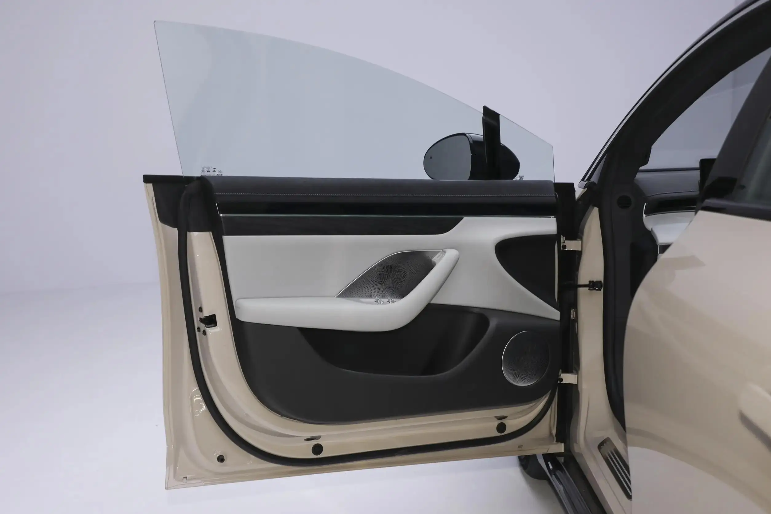 Huanyu auto  Hua-wei LUXEED S7  2023 Model Used Cars New Energy Vehicles Electric Car 800KM Range Huawei LUXEED S7 Max+