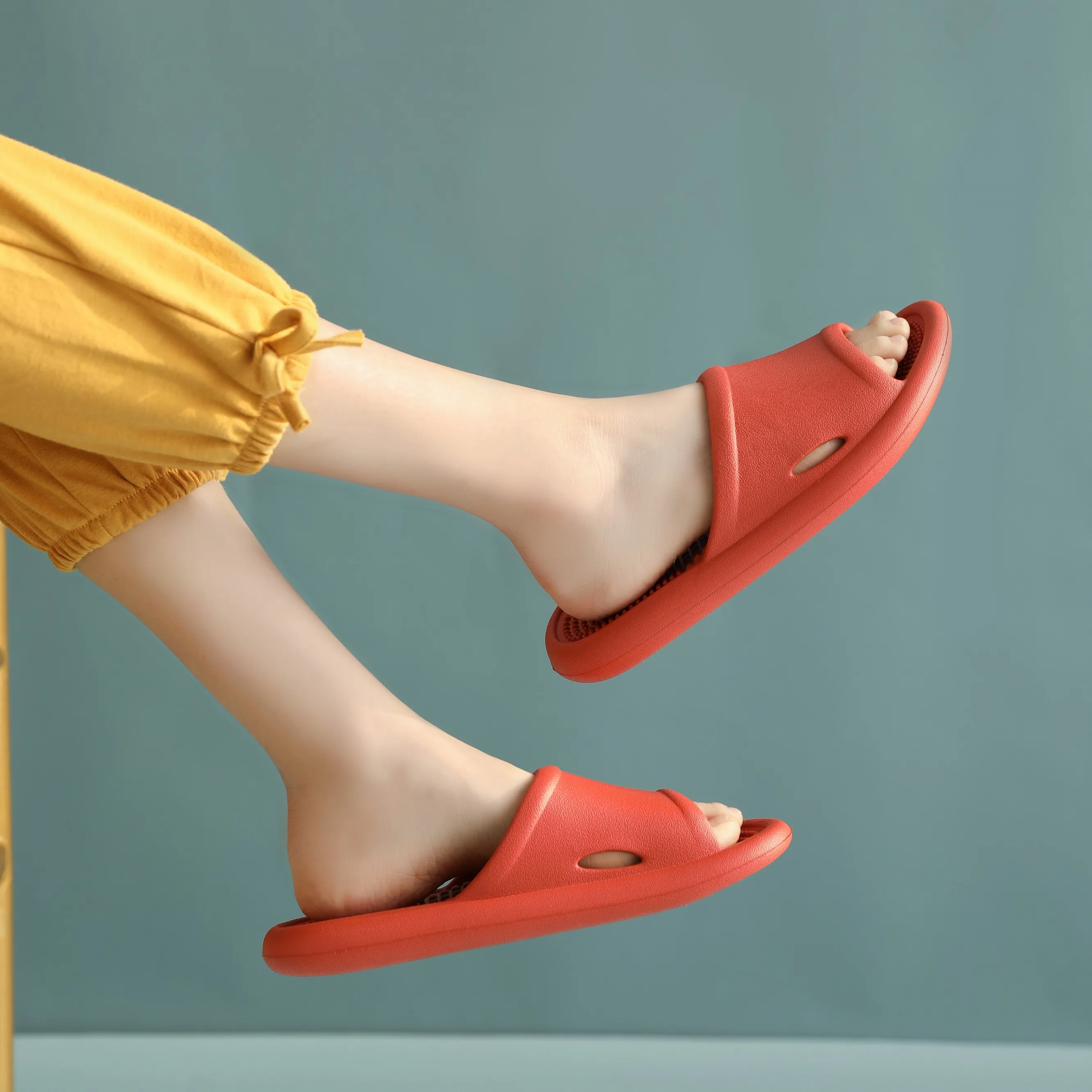 Soft EVA Indoor Bathroom blank Plain summer slippers customized color slide beach water anti slide slippers