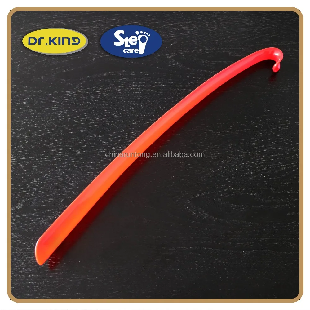 Durable feet care big shoe spoon/shoe horn long handle manufacturer
