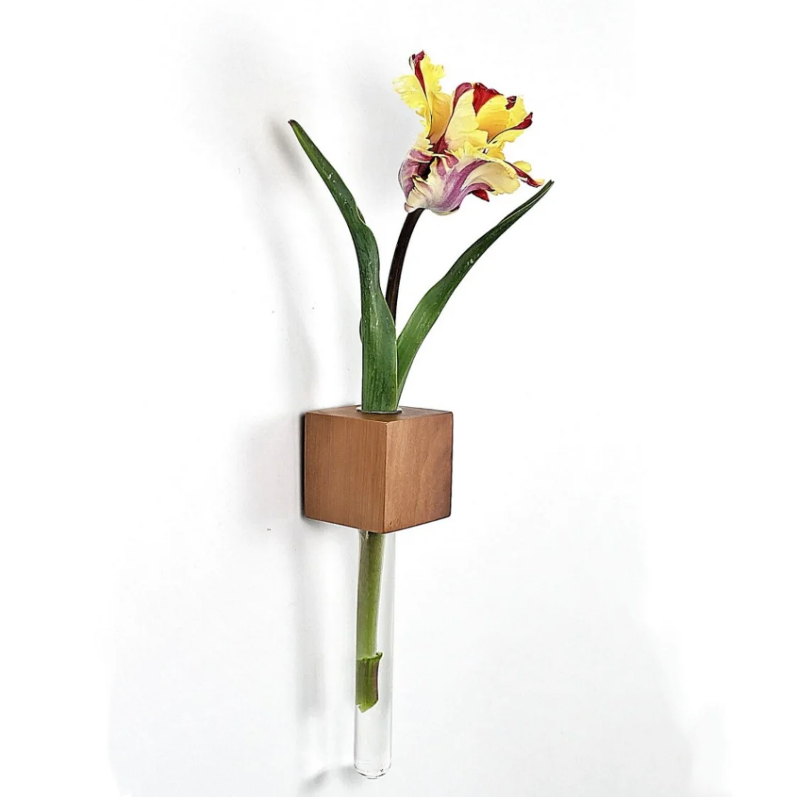 JUNJI Modern Home Decoration Flowers Wooden Holder Vases Wooden Wall Vases