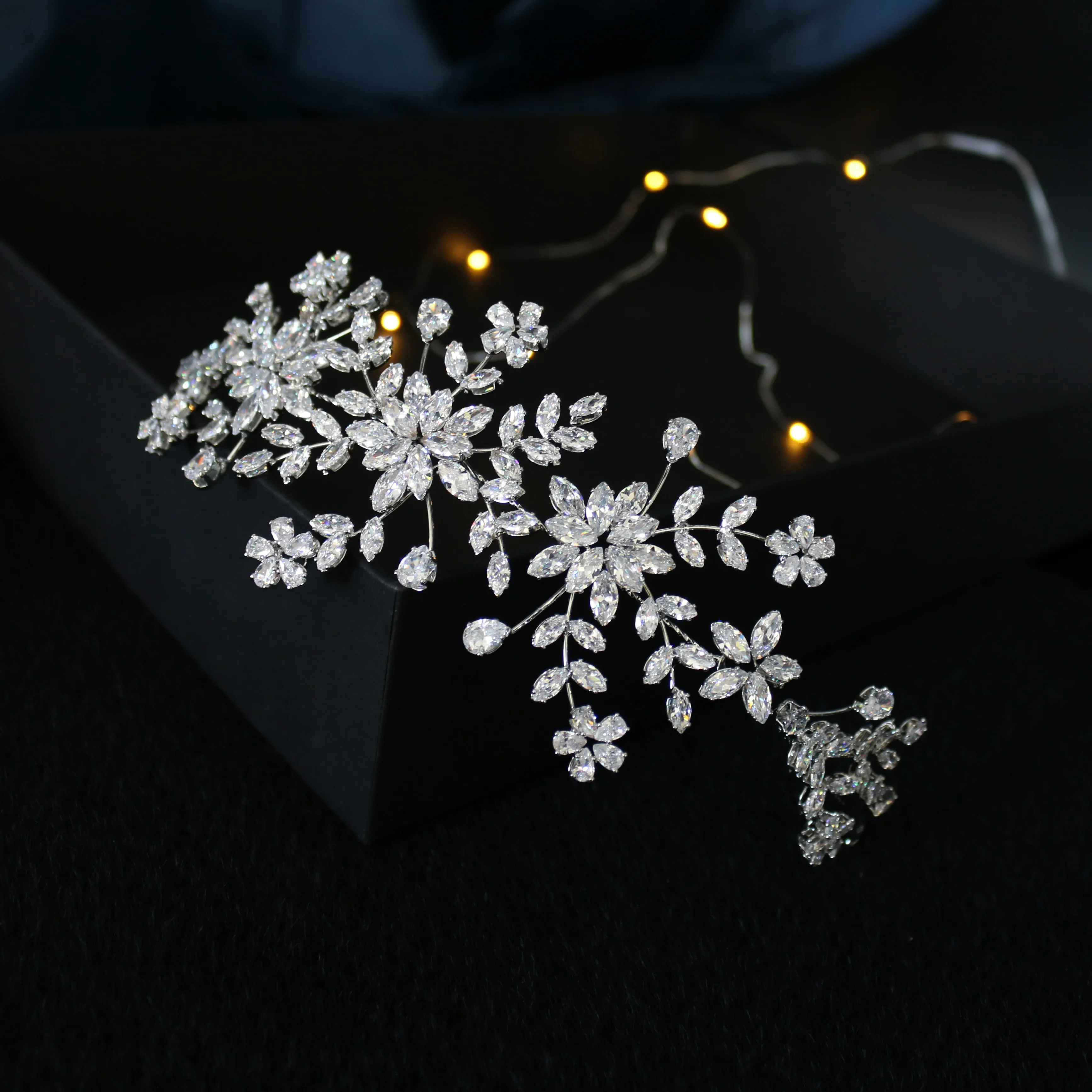 Fashion Style Bridal Wedding Rhinestone Flower Sliver Leaf Tiaras For Woman