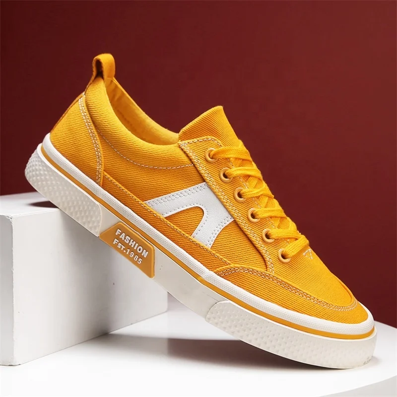 Factory Price Customized Brand Classic Low Cut Men Sneakers Vulcanize Shoes Sneakers Canvas Trendy Casual Shoes