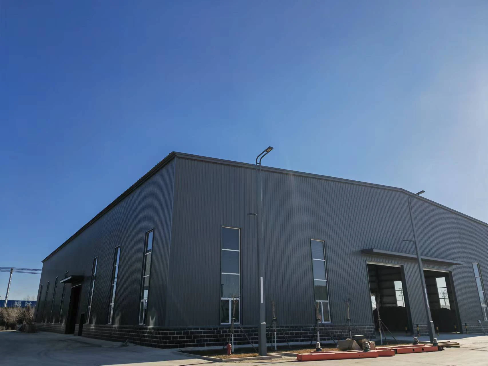 crushed sodium zeolite bentonite cat litter pet toilet clay dog scent mixed in high quality brown india