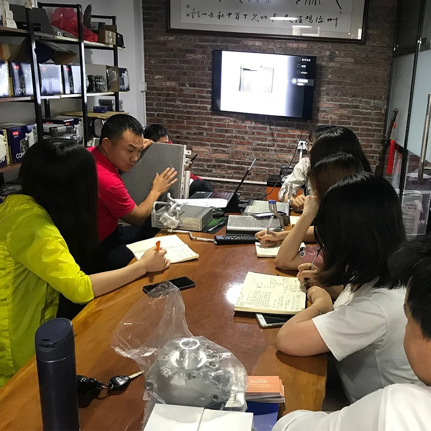 Car Blower Fan Motor For K ia Rio Sedan / Cinco Wagon / RX-V 01-05 OE#: 0K30A 61B10B / 0K30A61B10B