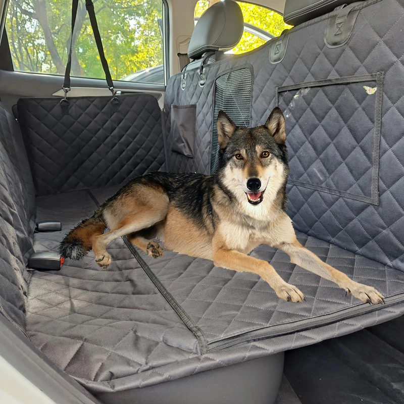2023 New Design Large Pet Back Seat Extender Car Backseat Protector Hammock Dog Car Seat Cover Hard Bottom for Travel