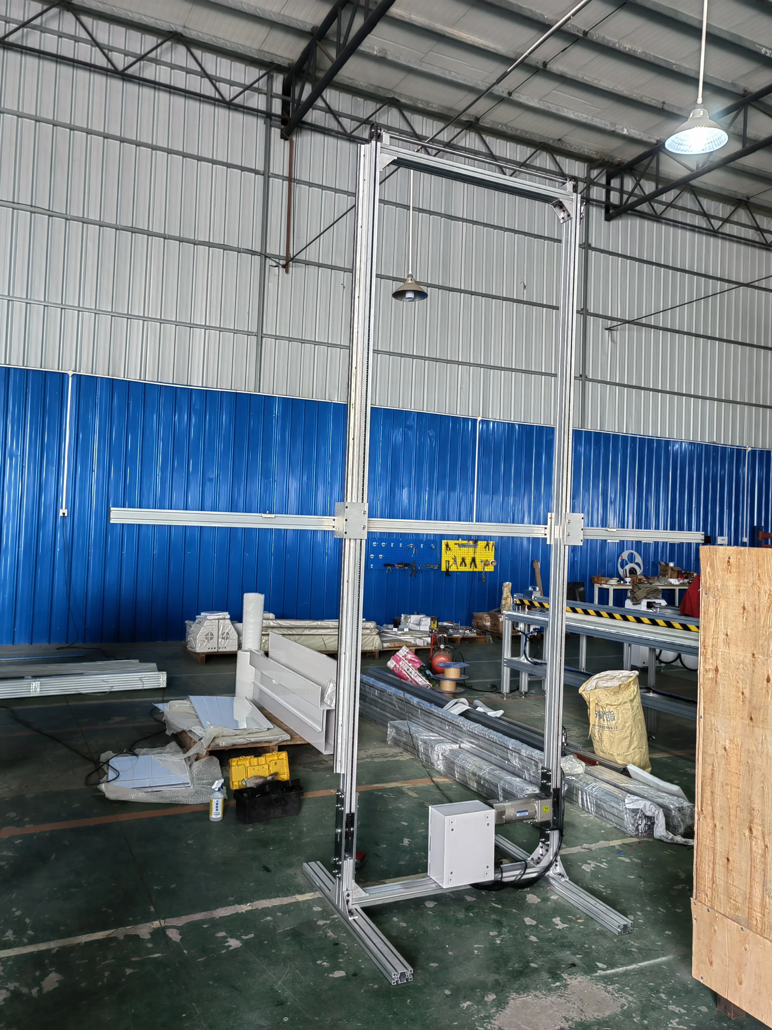 Многофункциональный двухполюсный контрольный подъемник