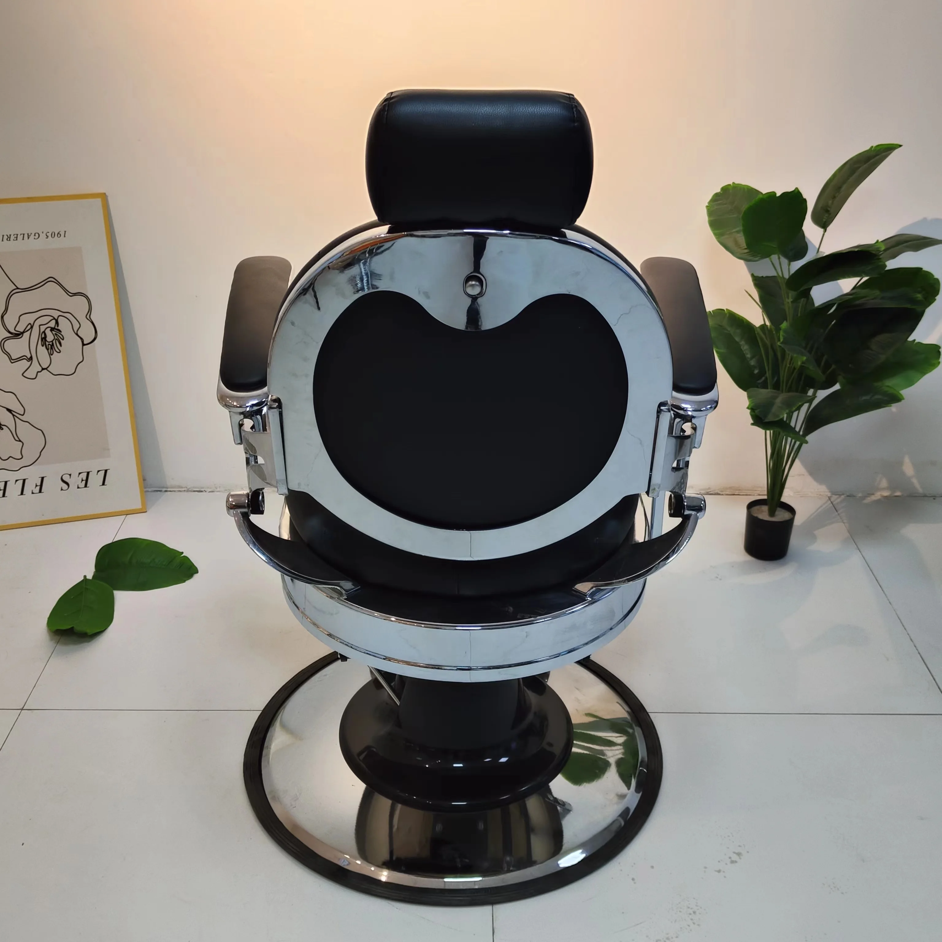 Wholesale Silla de corte de pelo Frame Profession Saloon Classic Barber Chair Frame vintage Styling Chair Salon Furniture