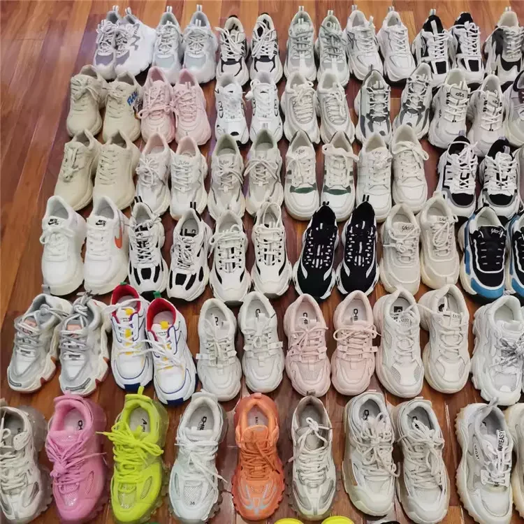 Luxury Brand Sneaker Shoes Mixed Style Brand New Stock Running ShoesHot sale products