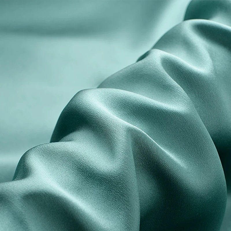 China Factory Supplier OEM Silk Custom Color or Printed Fabric 100% Mulberry Silk Satin Fabric in Stock