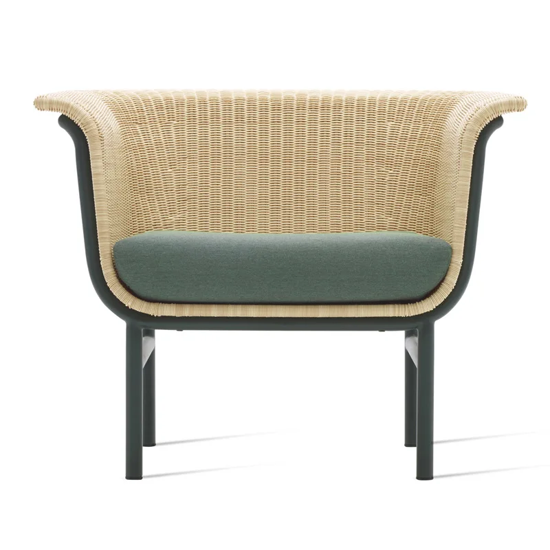 Outdoor Furniture Rattan Armchair Wood Leisure Sofa Chairs  Luxury Living Room Nordic Beach Designer Modern Lounge Chair