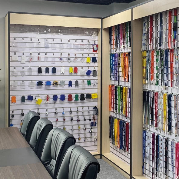 Bestom Id Card Holder Lanyards with Logo Design Custom Strong Id Badge Neck Lace