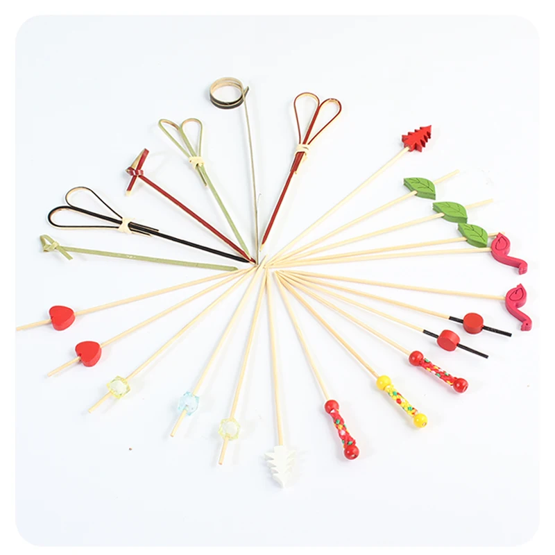 Wholesale New Design Creative Natural Bamboo Color Low Cost Bamboo Skewer Barbecue Stick Bamboo  bbq Skewer Stick For Fruit Food