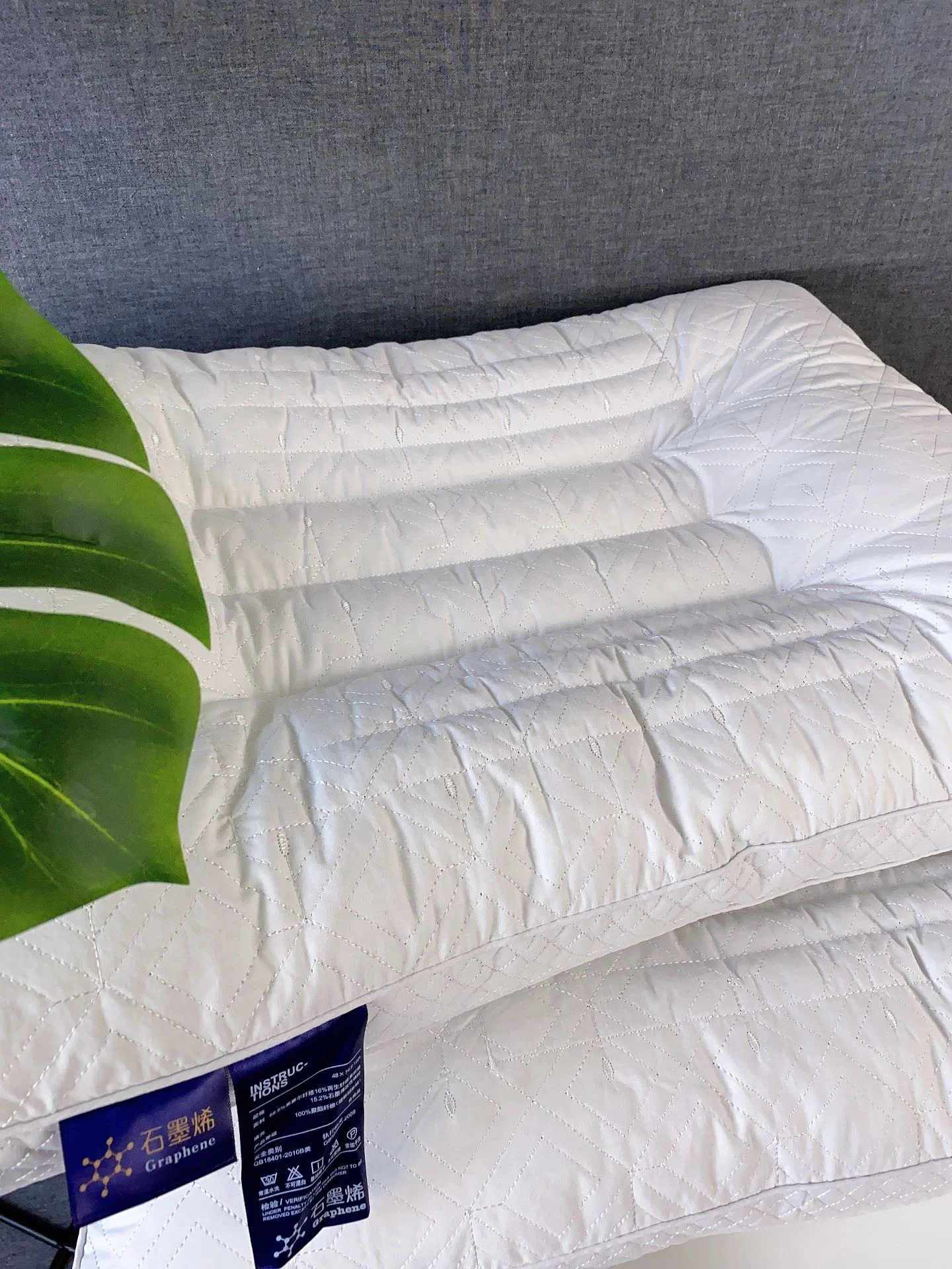 Wholesale Deluxe Dacron Cassia Seed Neck Pillow Soft Skin friendly Cotton Pillowcase Bed Pillows For Home hotel Sleeping