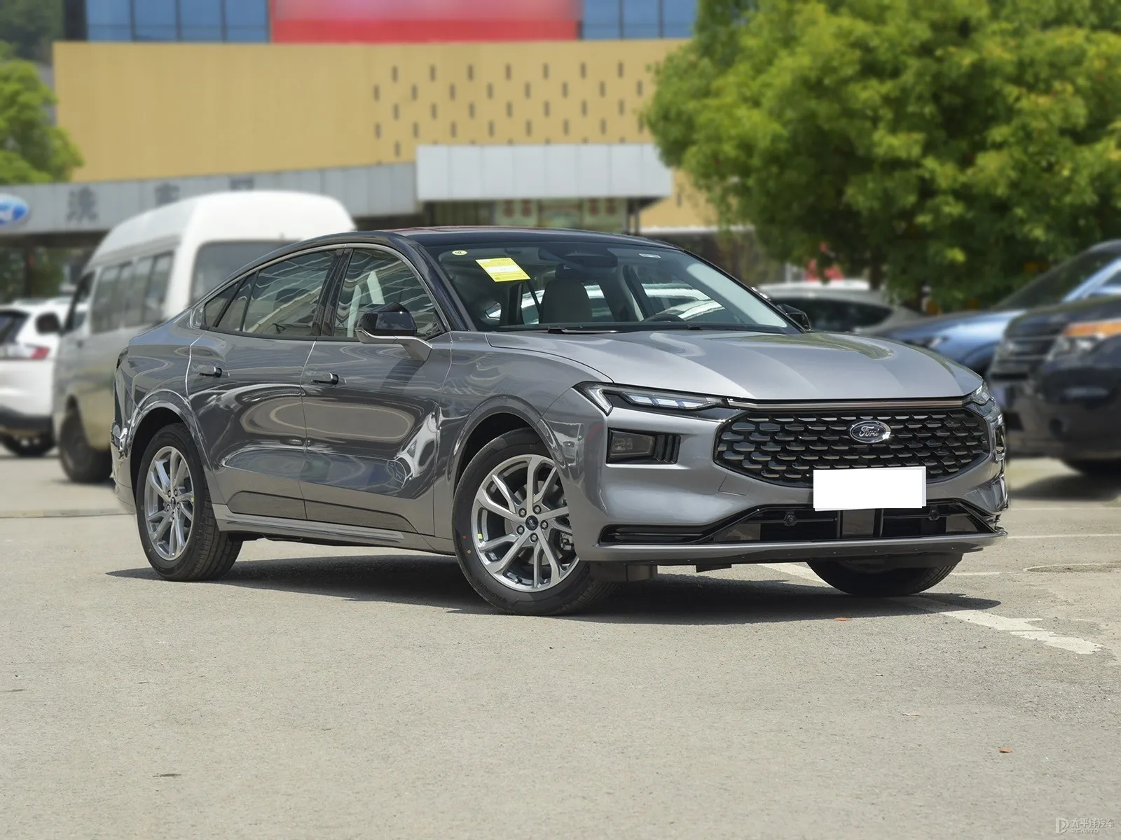 2023 FORD Mondeo Средний автомобиль 4 двери 5 сидений седан 2 0 T/L4/238 лошадиных сил для продажи высокое качество