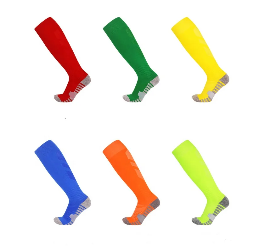 New Arrival Custom Knee High Men Kids Sports Grip Socks For Football