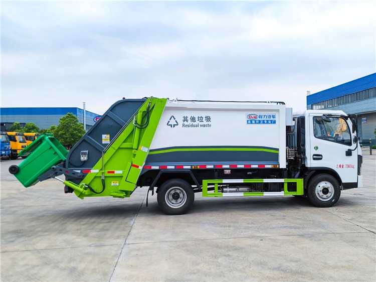 Dongfeng 4x2 5-6m3 Compactor Garbage Truck