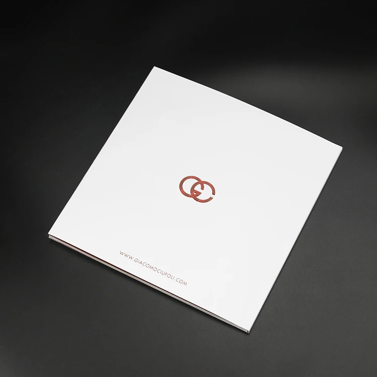 
custom UV embossing foil stamping finishing magazine booklet catalogue brochure printing 