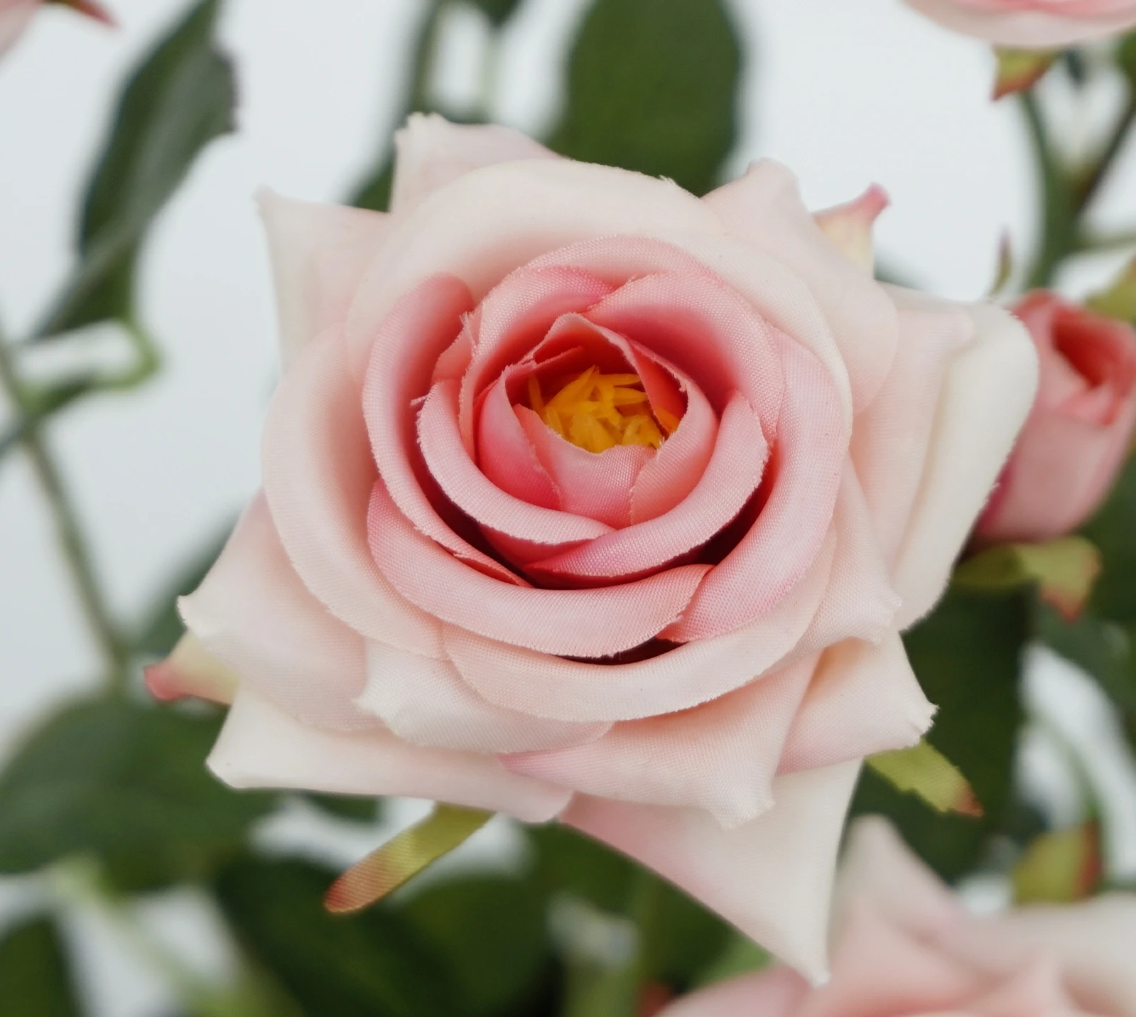 49Cm Potted  Camellia Rose W/Pot Artificial Glitter Rose Flower Heads Rose Flowers Artificial Decoration