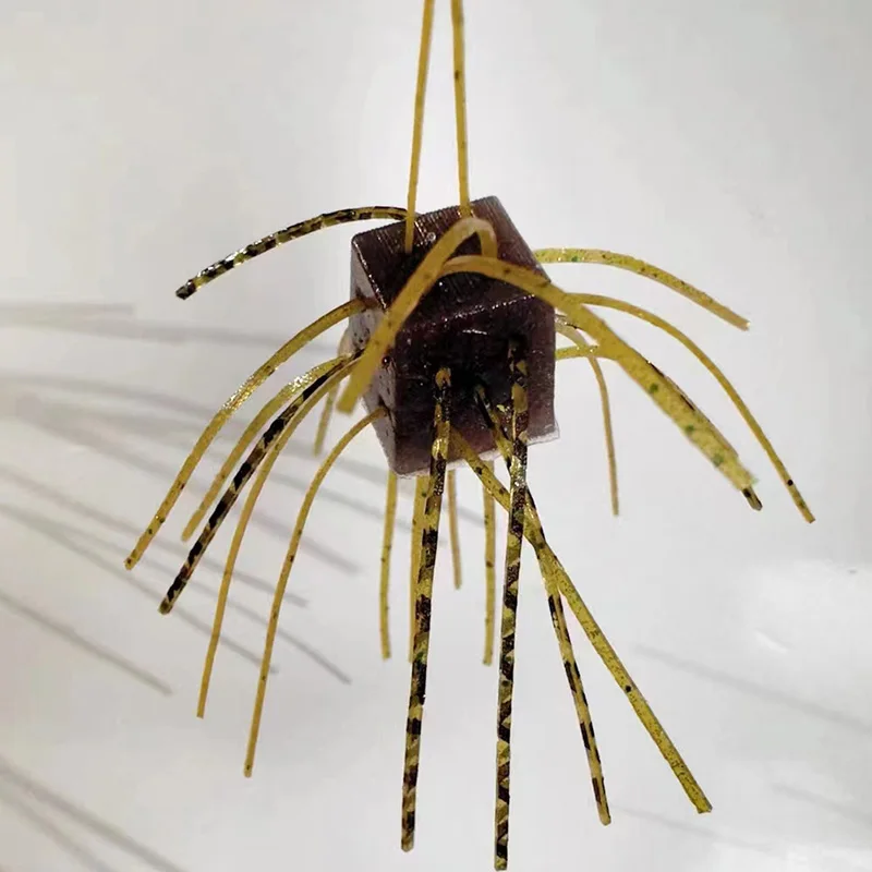 4PCS/BAG New dice shaped slow sinking soft fishing lure 2g soft bait skirts tpe soft lure