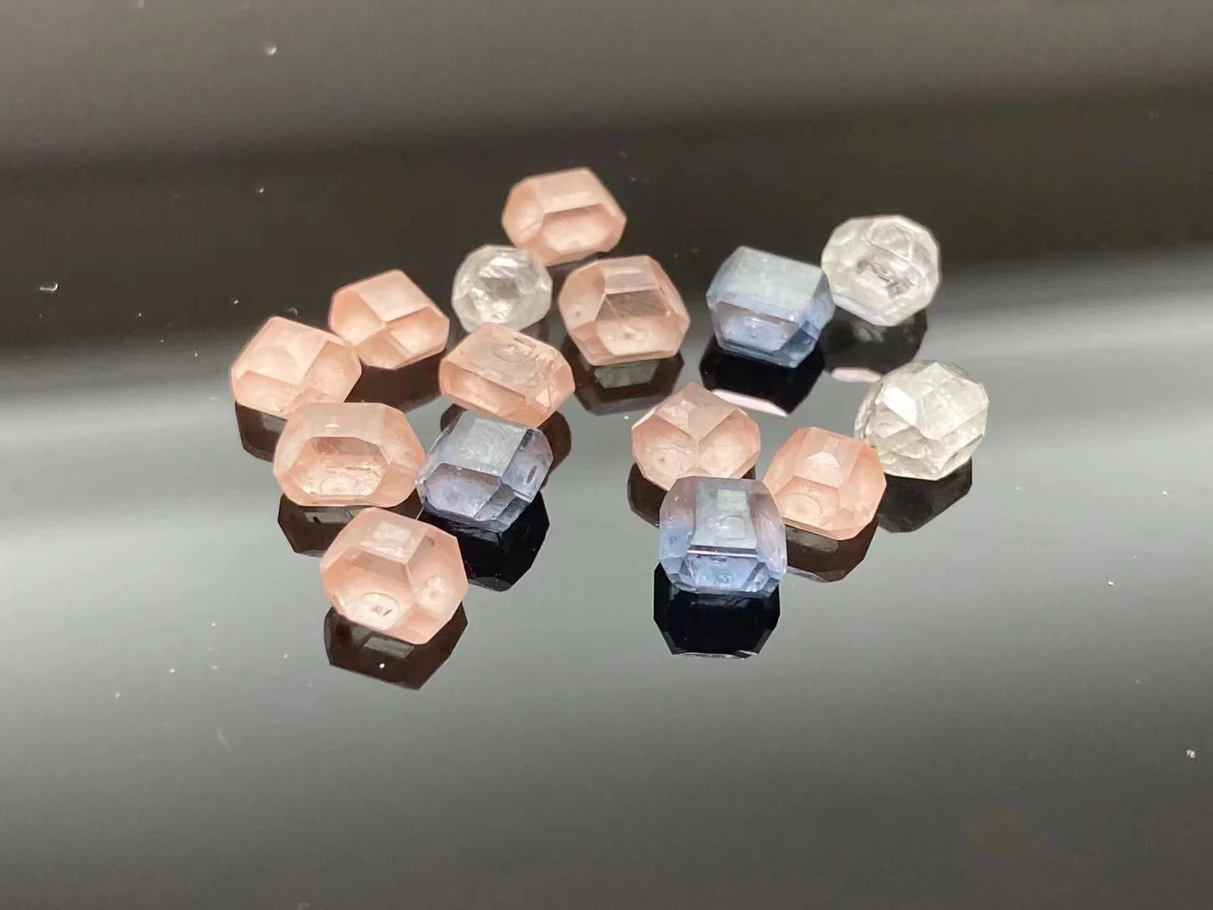 cherry pink vs vvs uncut rough diamond for jewelry