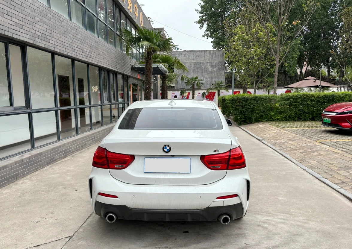 BMW 1 Series 2019 120i Sport Design Package Used Cars for adult Automatic Leather Seats left hand sedan gasoline car auto