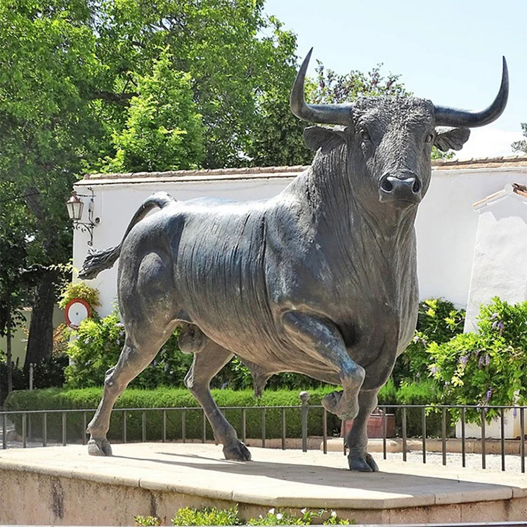 Professional design Outdoor Farm Garden Large Cast Wall Street Bronze bull sculpture